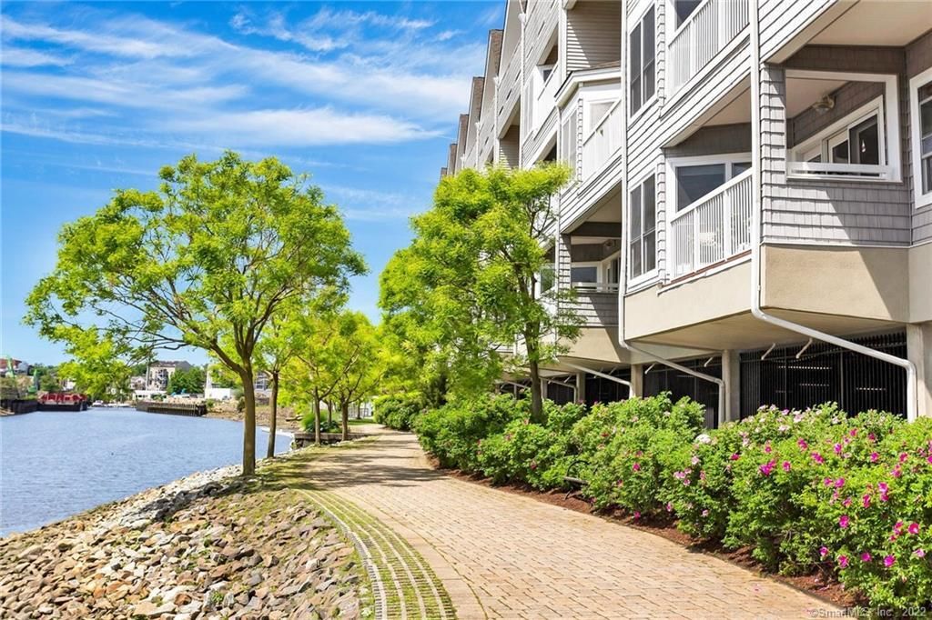 Photo of 4 Daskams Lane #326, Norwalk, CT 06851 (MLS # 24161670)