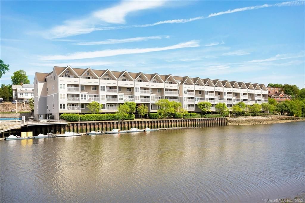 Photo of 4 Daskams Lane #326, Norwalk, CT 06851 (MLS # 24161670)