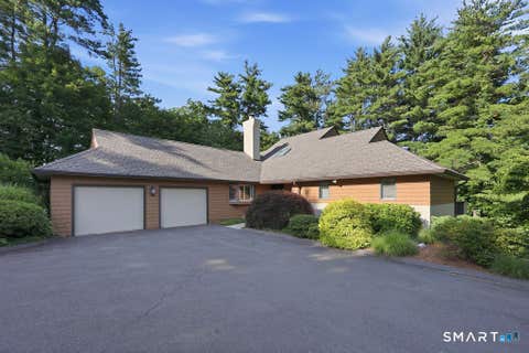 Photo of 38 Cary Lane #38, Bloomfield, CT 06002 (MLS # 24191250)