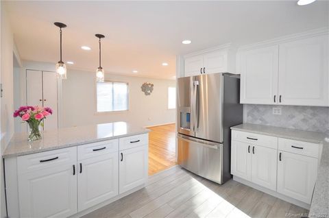 Tiny photo for 44 Simsbury Manor Drive, Simsbury, CT 06089 (MLS # 24133664)