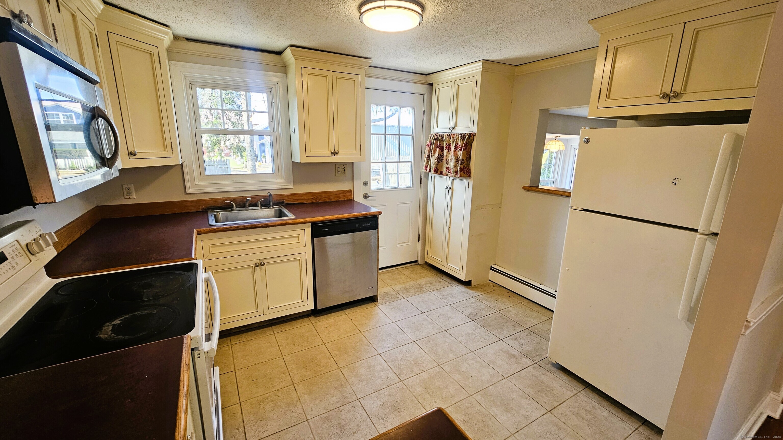 35 Meadow Road, Clinton, Connecticut image 5