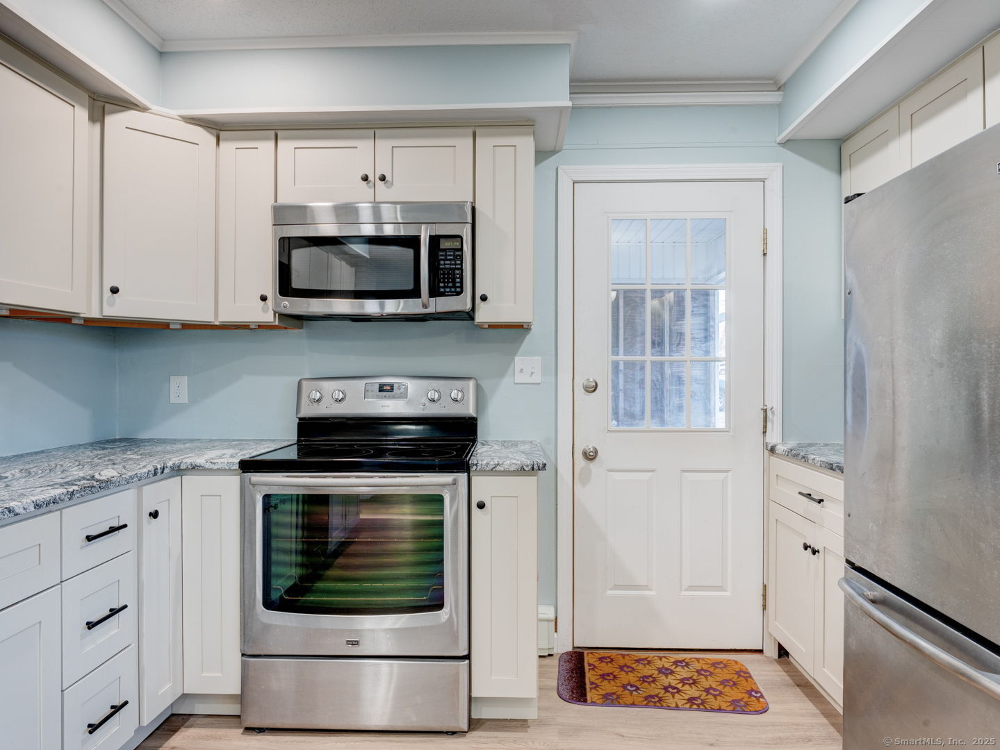 178 Manor Circle, East Hartford, Connecticut image 5