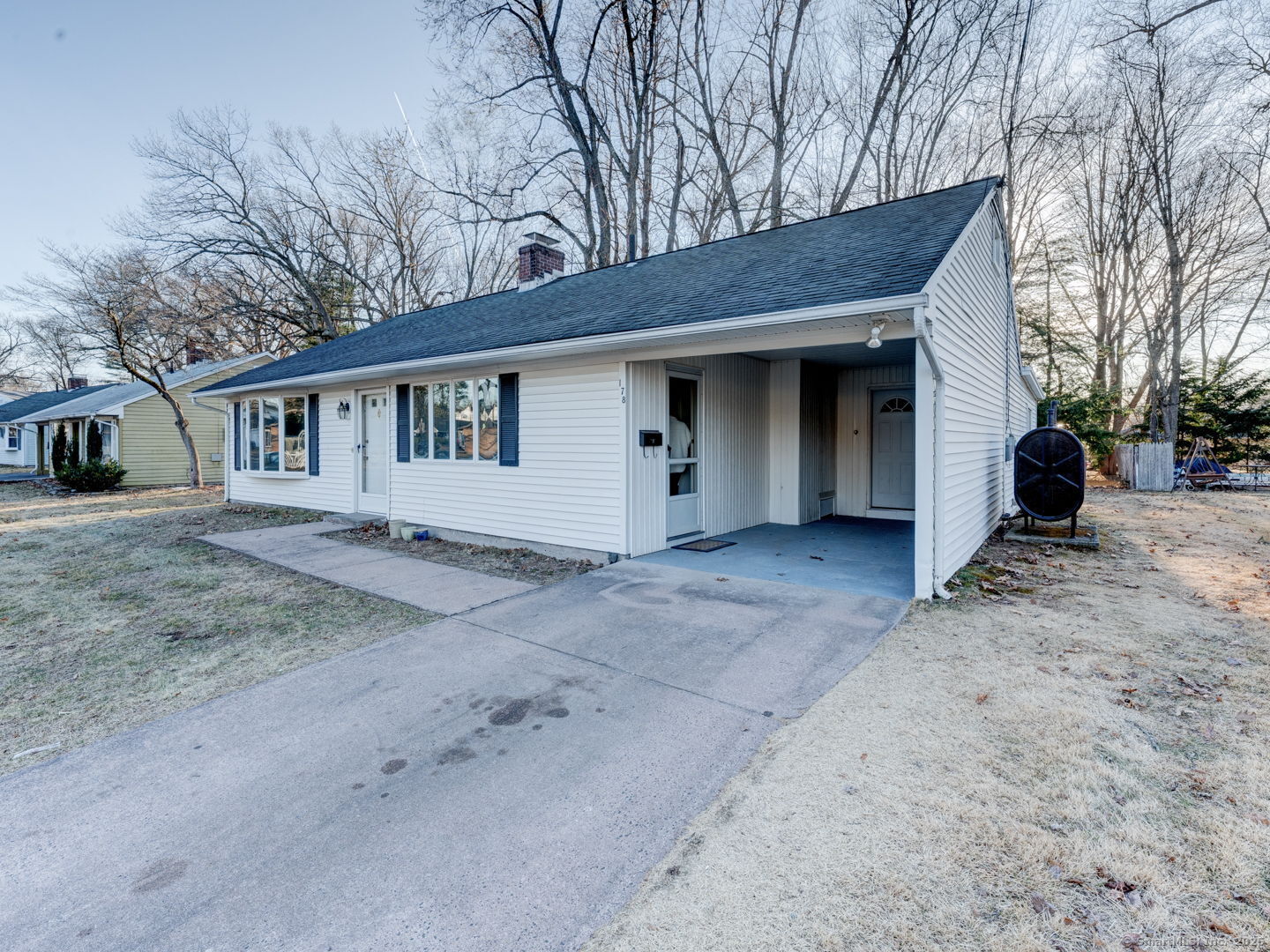 178 Manor Circle, East Hartford, Connecticut image 3
