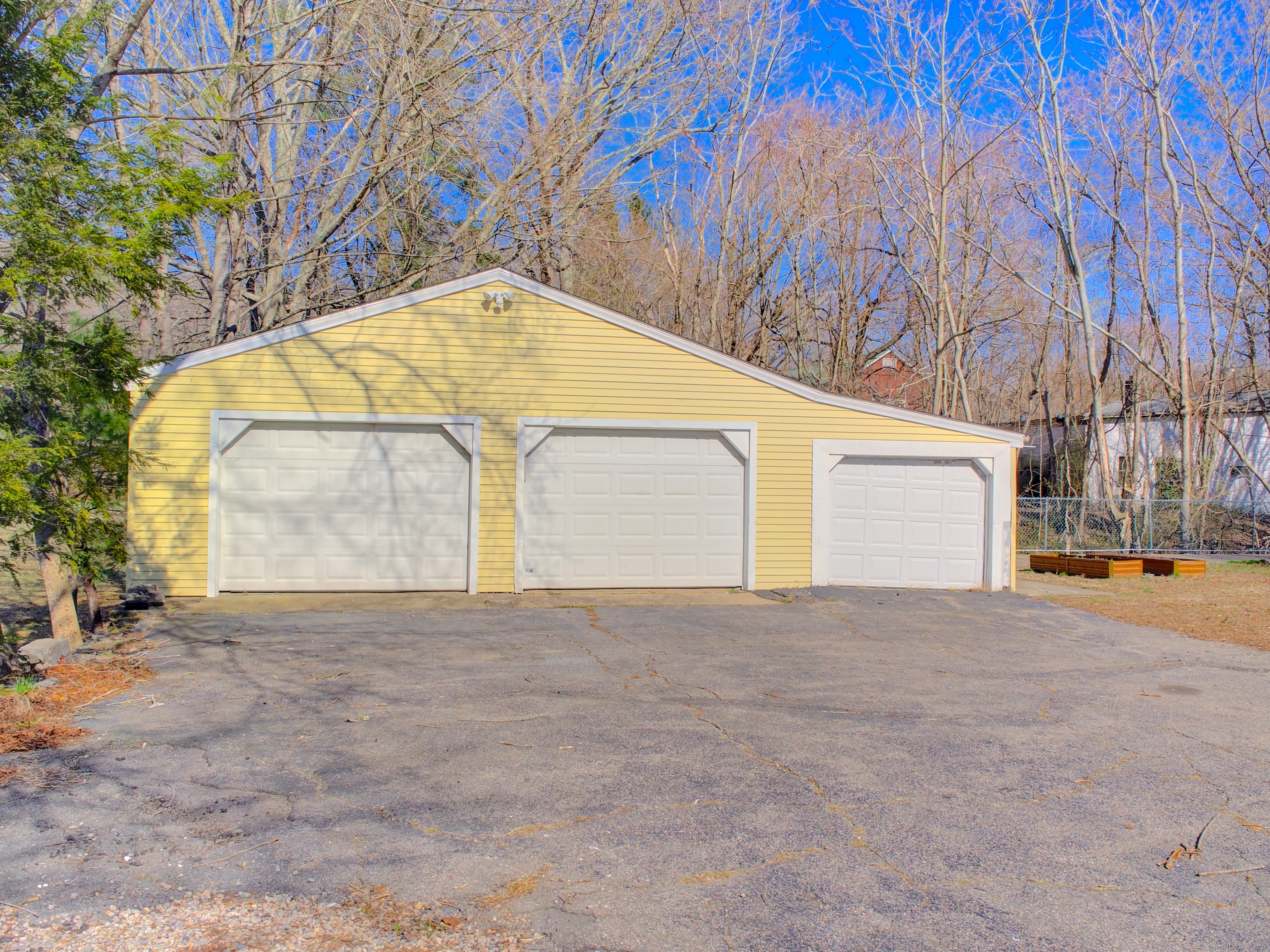 32 Wyassup Road