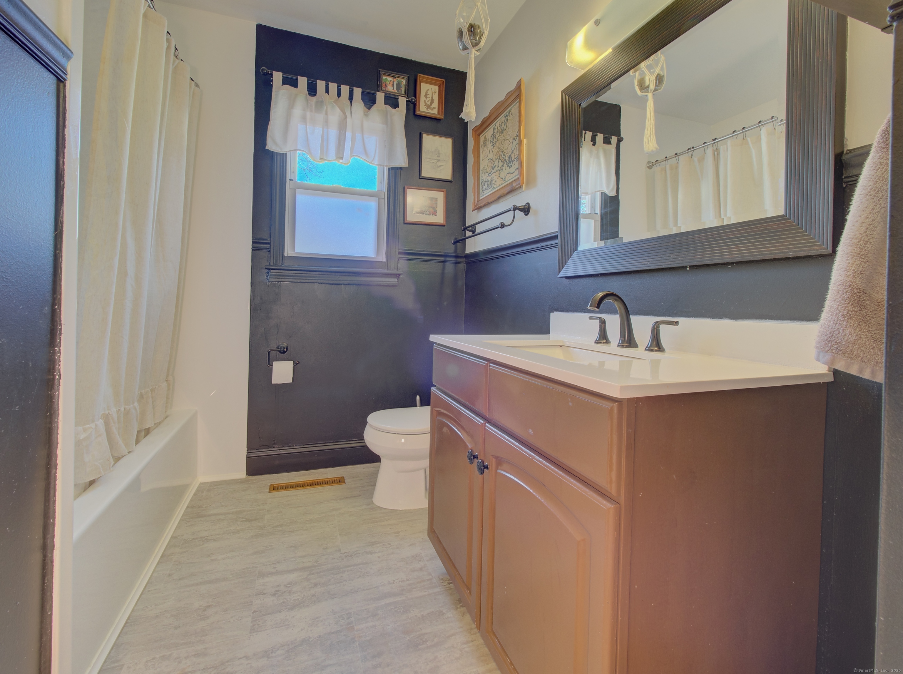 32 Wyassup Road, North Stonington, Connecticut image 18