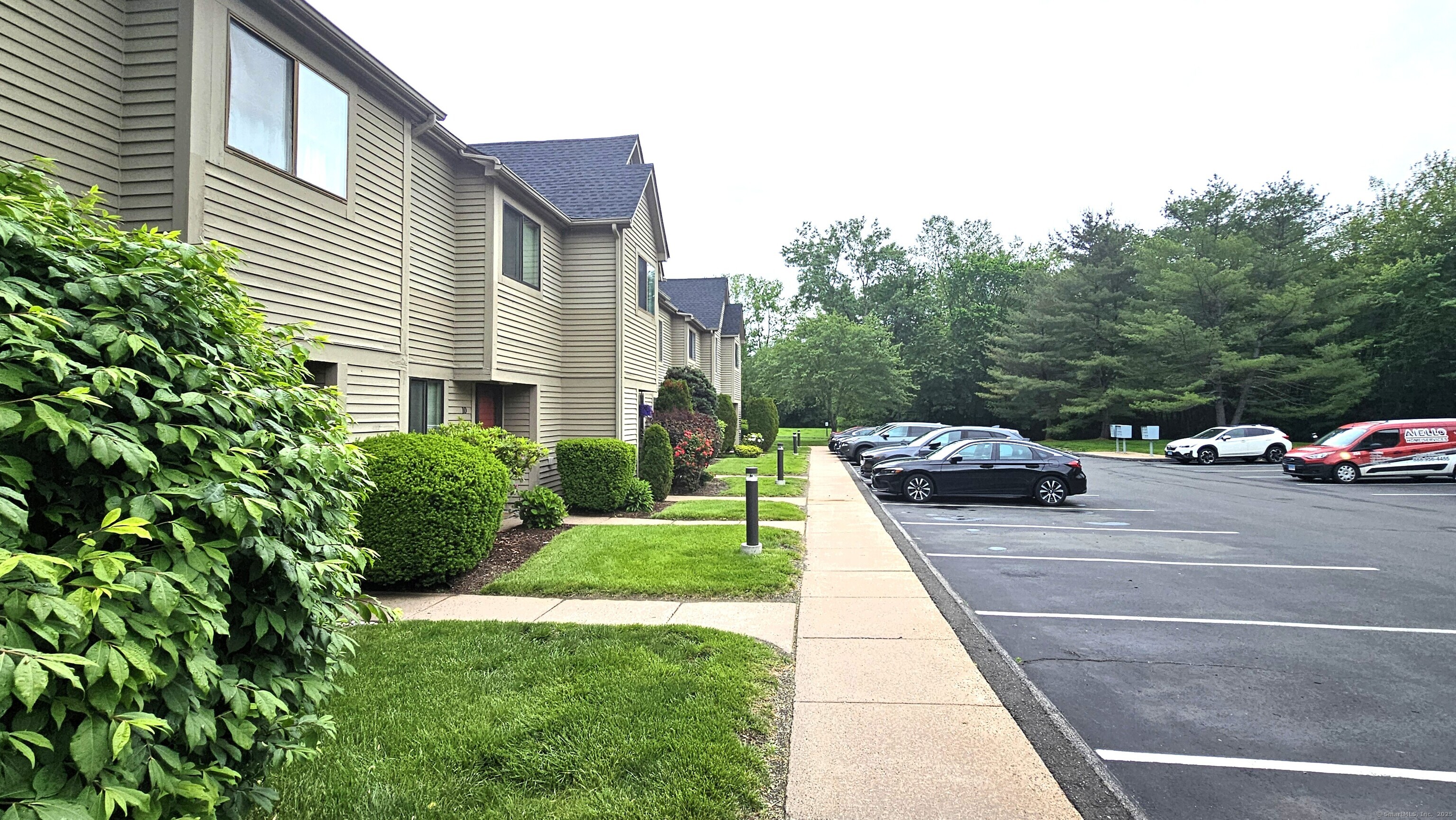 155 Village Square Drive APT 13