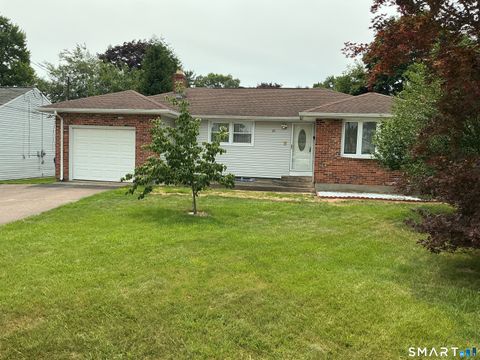 Photo of 65 Crystal Street, Wethersfield, CT 06109 (MLS # 24191511)