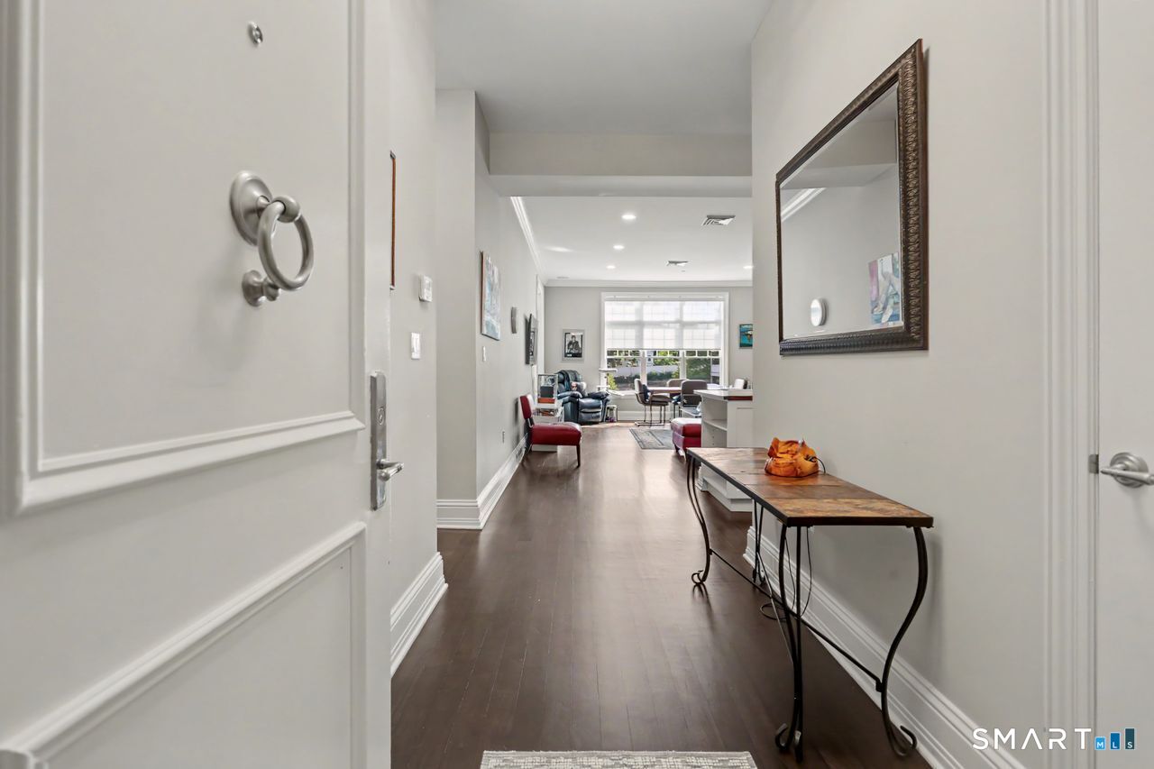 100 Stone Ridge Way 2G