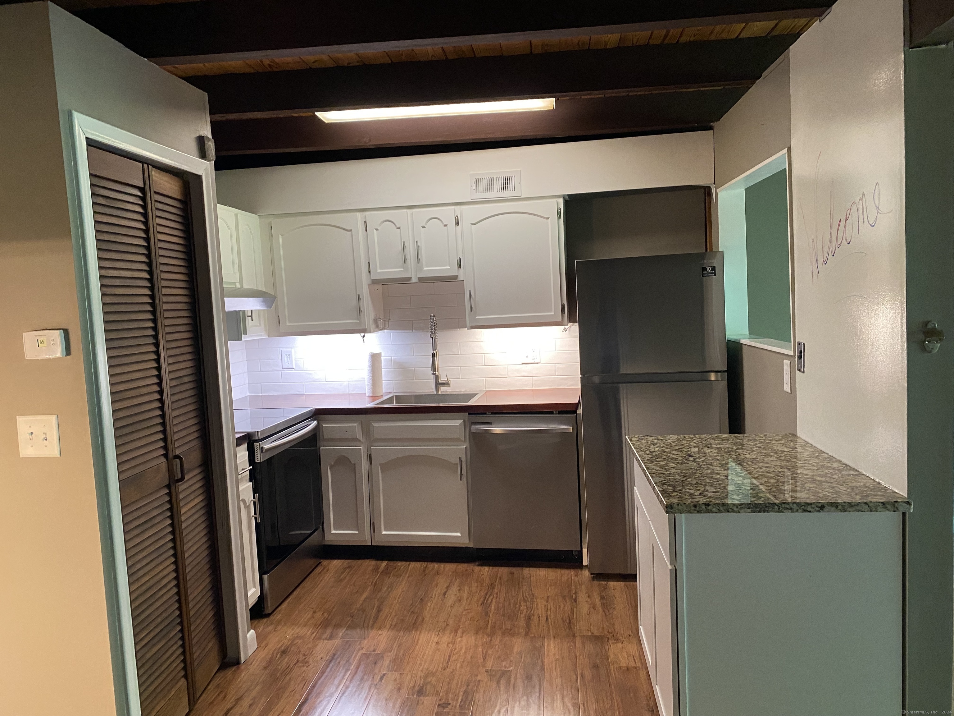 14-B Country Squire Drive 14B