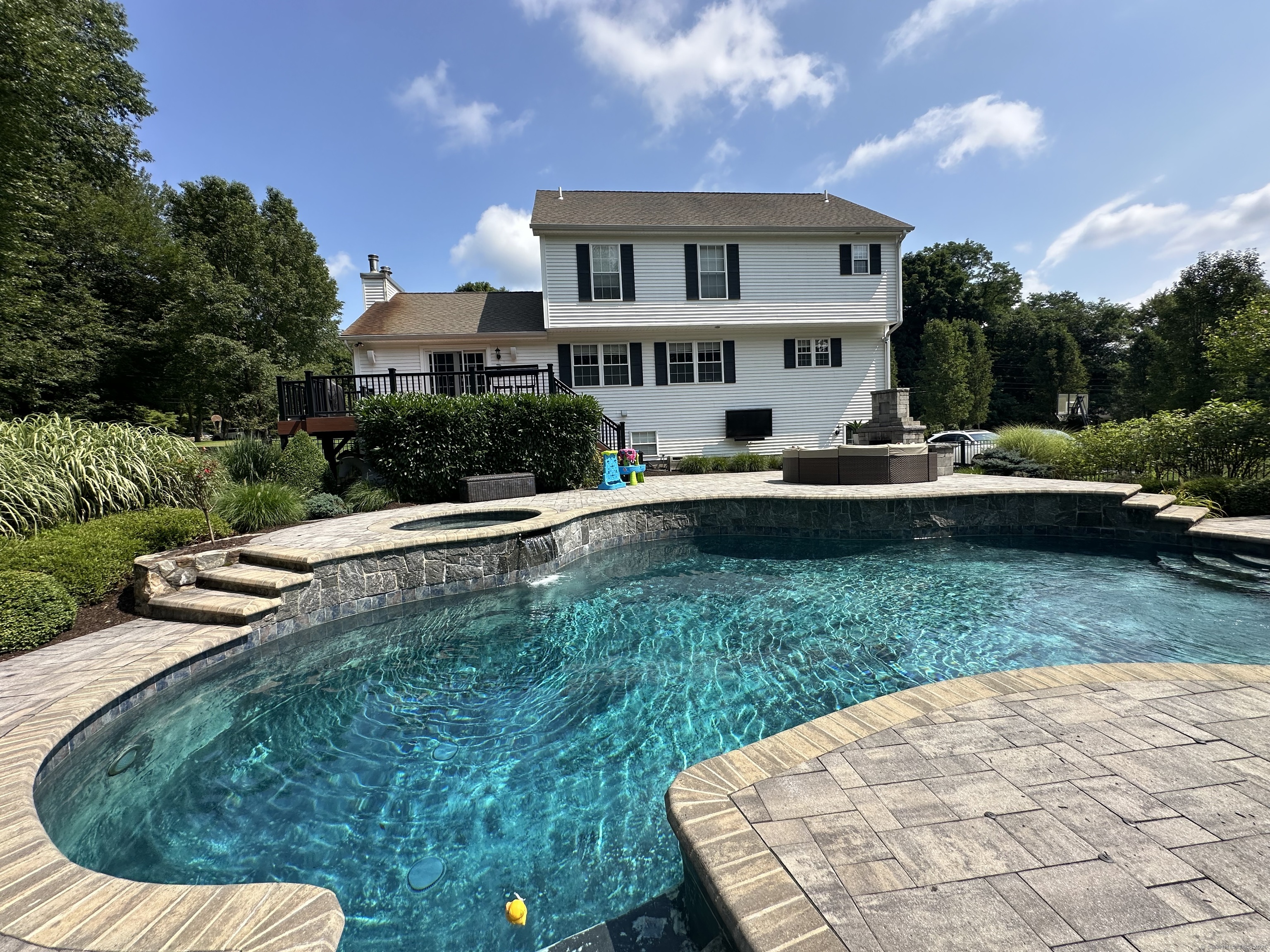 12 Jo Mar Drive, Newtown, Connecticut image 37