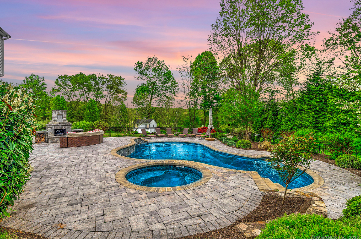 12 Jo Mar Drive, Newtown, Connecticut image 40