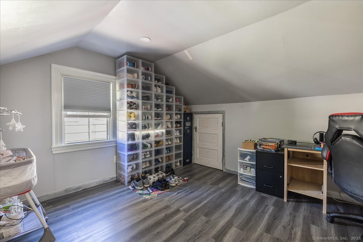 505 Indian Avenue, Bridgeport, Connecticut image 16