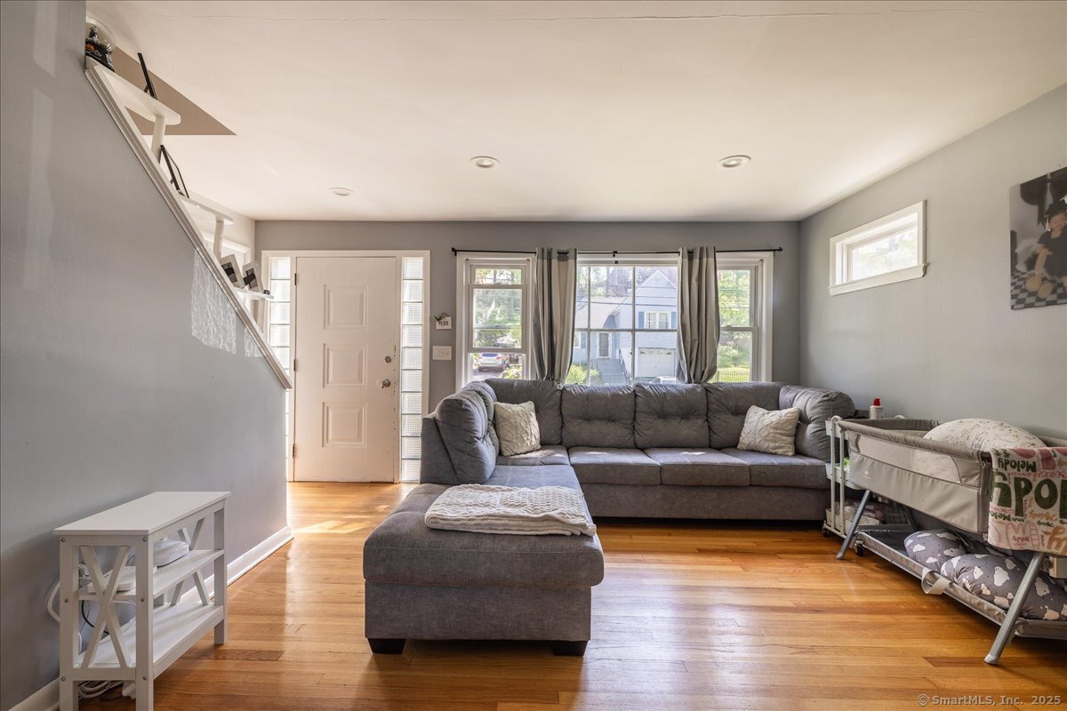 505 Indian Avenue, Bridgeport, Connecticut image 7