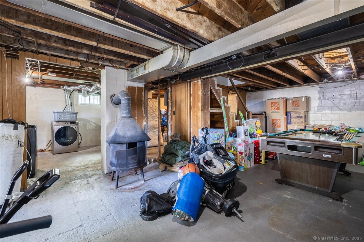 505 Indian Avenue, Bridgeport, Connecticut image 19