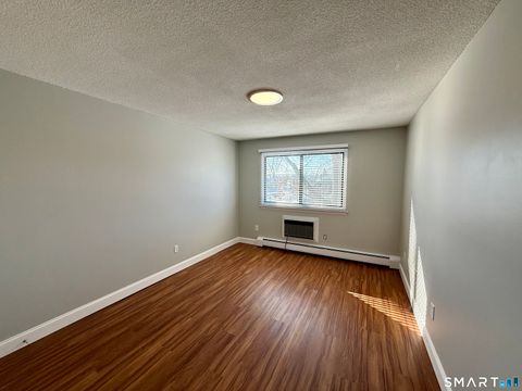 Tiny photo for 1168 Main Street #B2, Stratford, CT 06615 (MLS # 24152724)