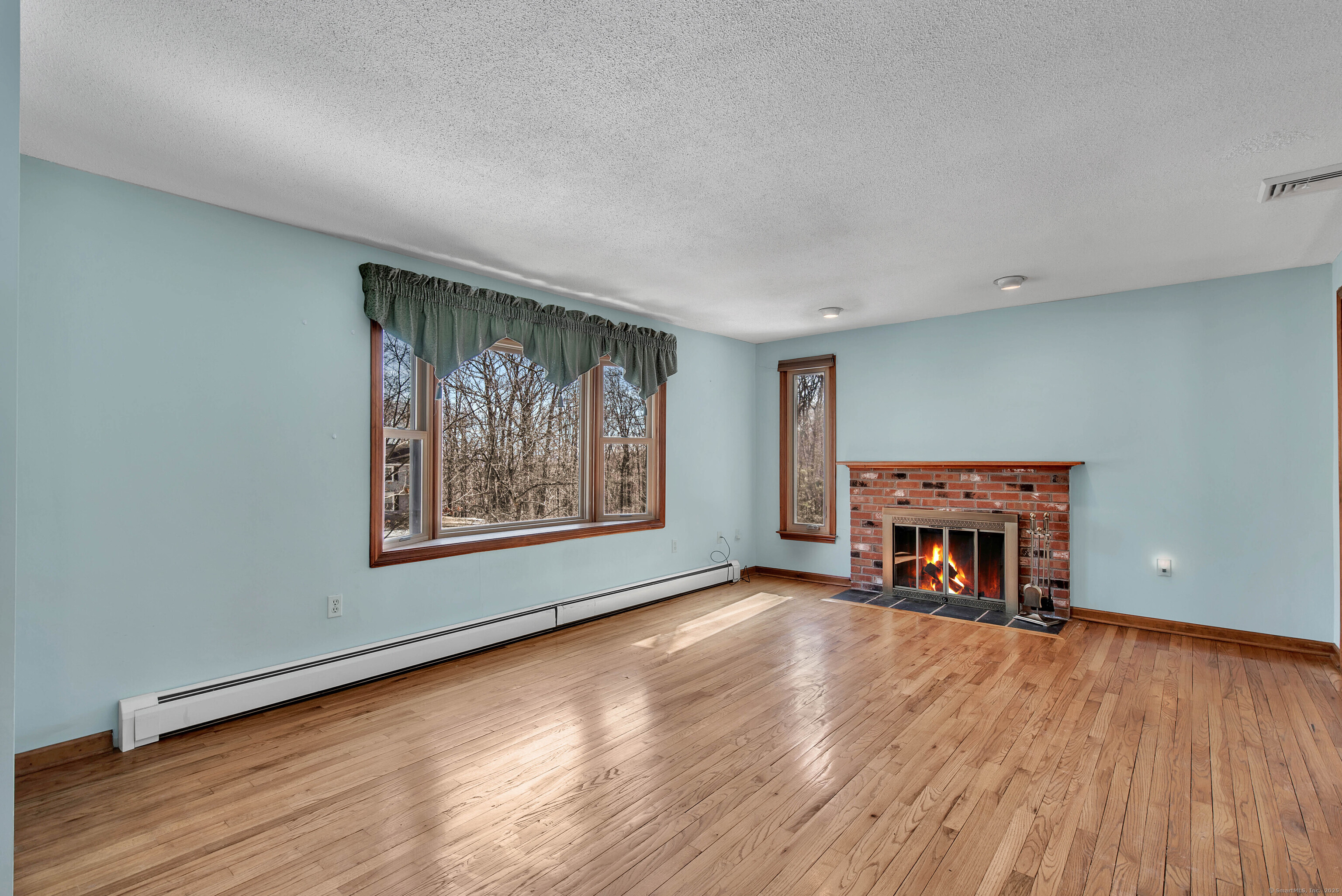 25 Renee Court, Cheshire, Connecticut image 8