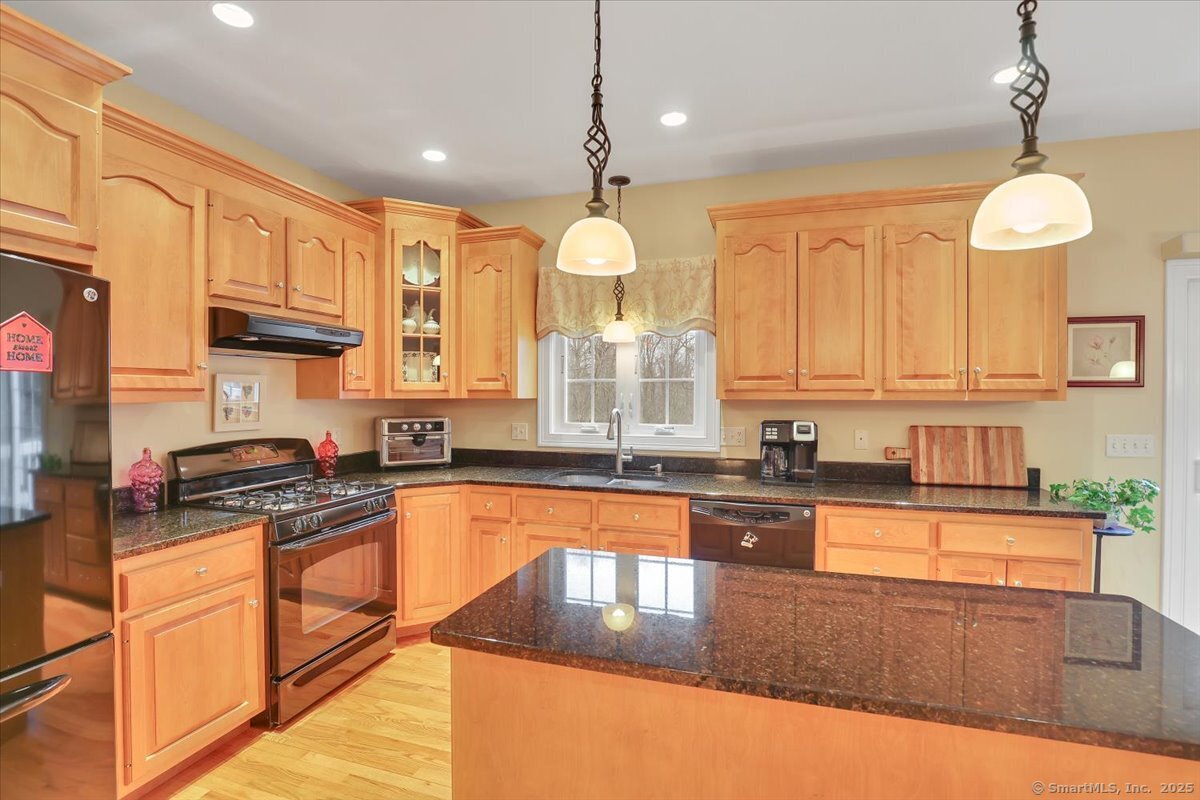 115 Comstock Trail, East Hampton, Connecticut image 6