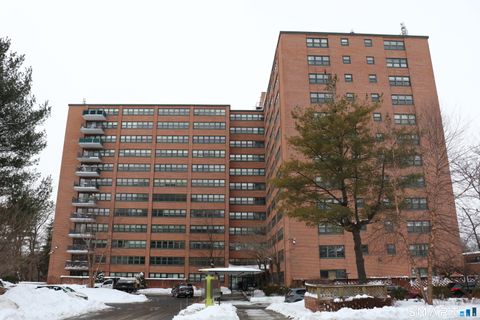 31 Woodland Street 1J Hartford CT 06111