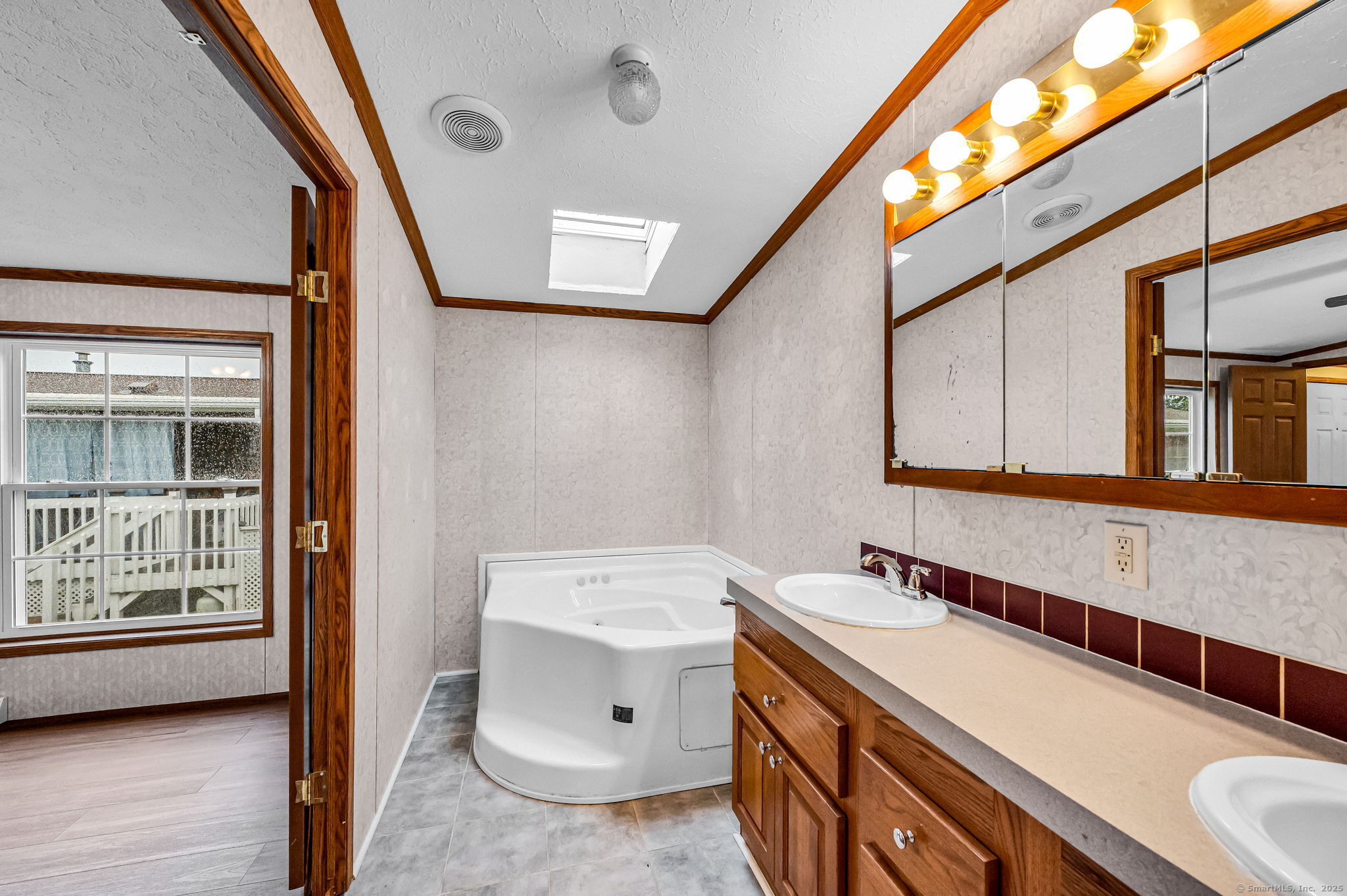 39 Elm Street, East Windsor, Connecticut image 26