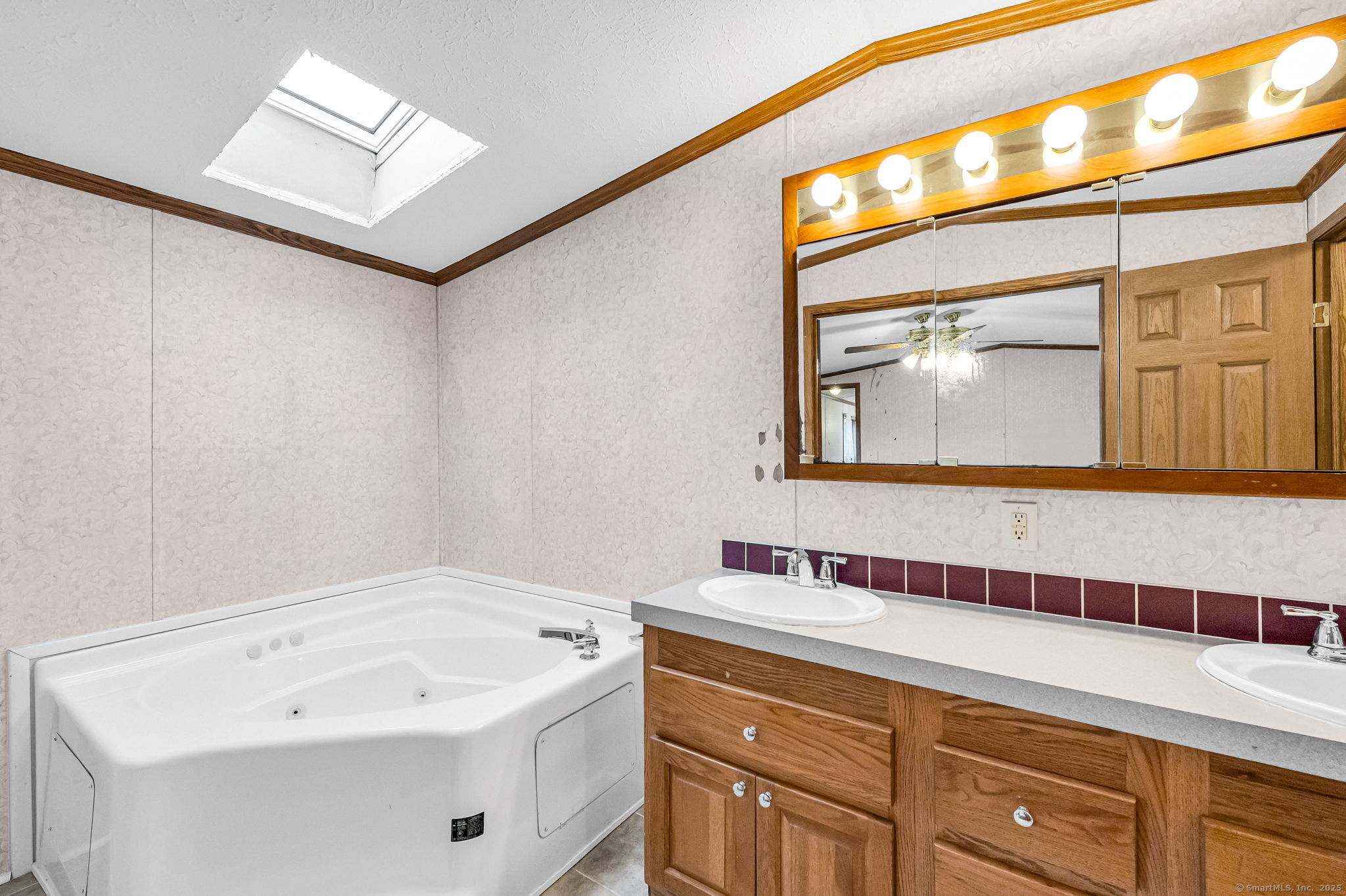 39 Elm Street, East Windsor, Connecticut image 25