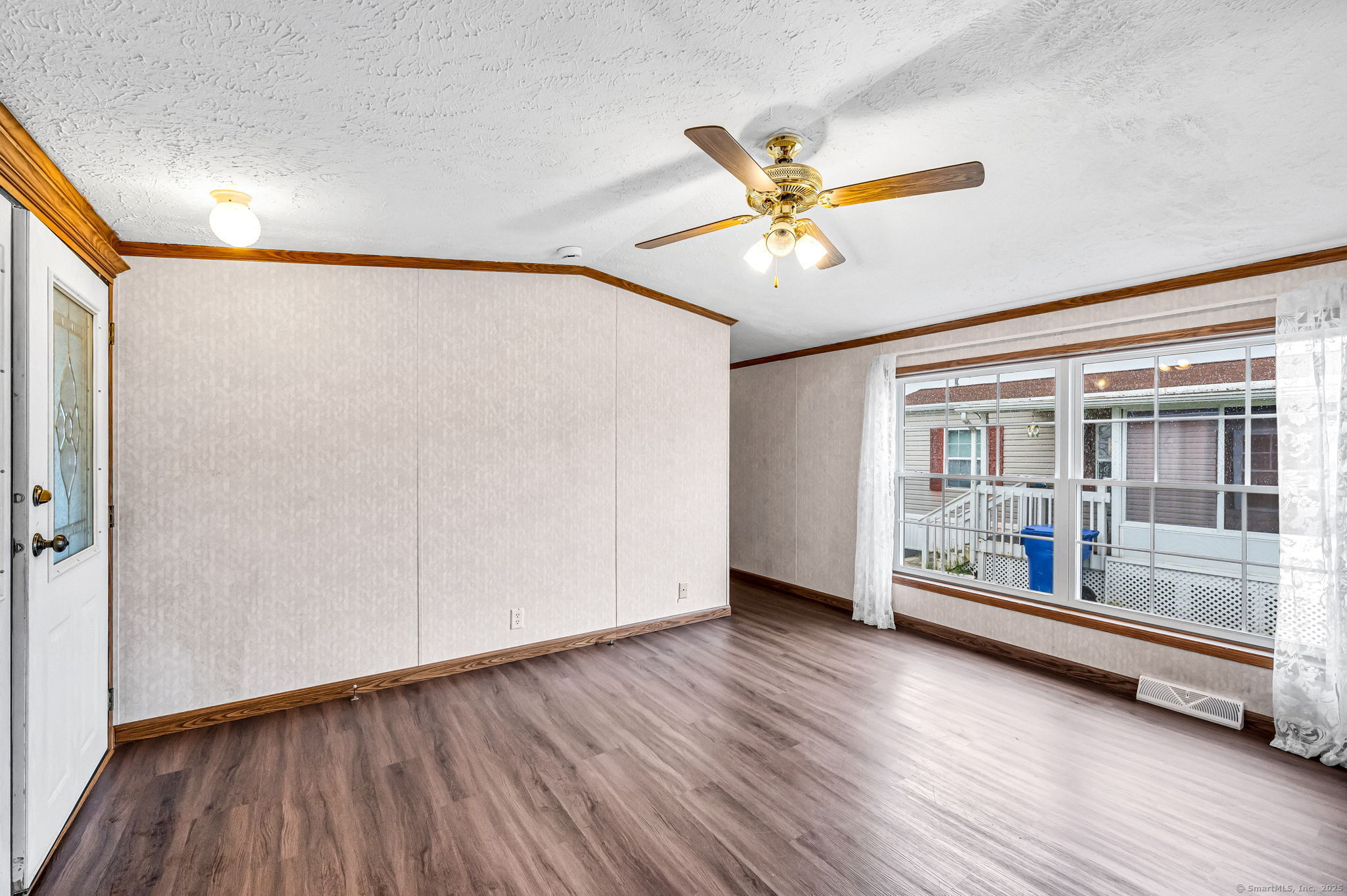 39 Elm Street, East Windsor, Connecticut image 14