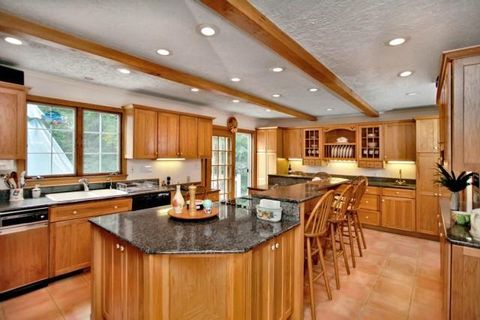 Tiny photo for 38 Sturges Commons, Westport, CT 06880 (MLS # 24170072)