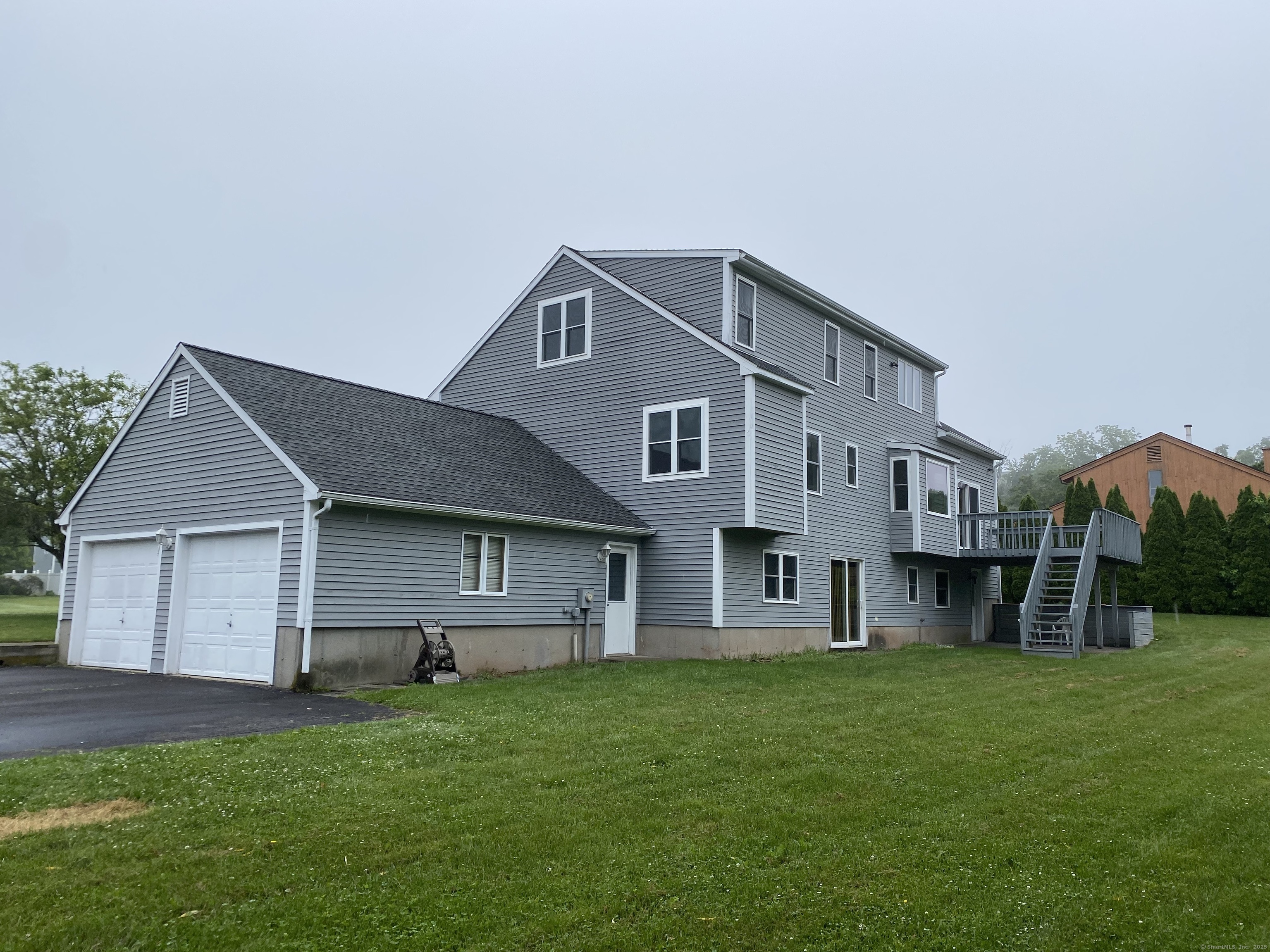 7 Thistle Meadow Lane