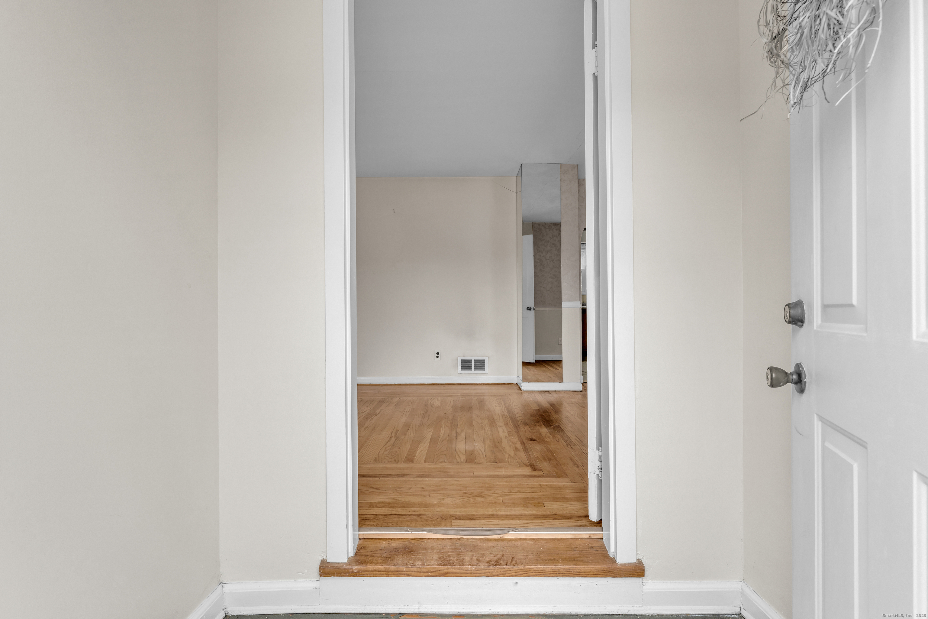 112 Harrington Avenue