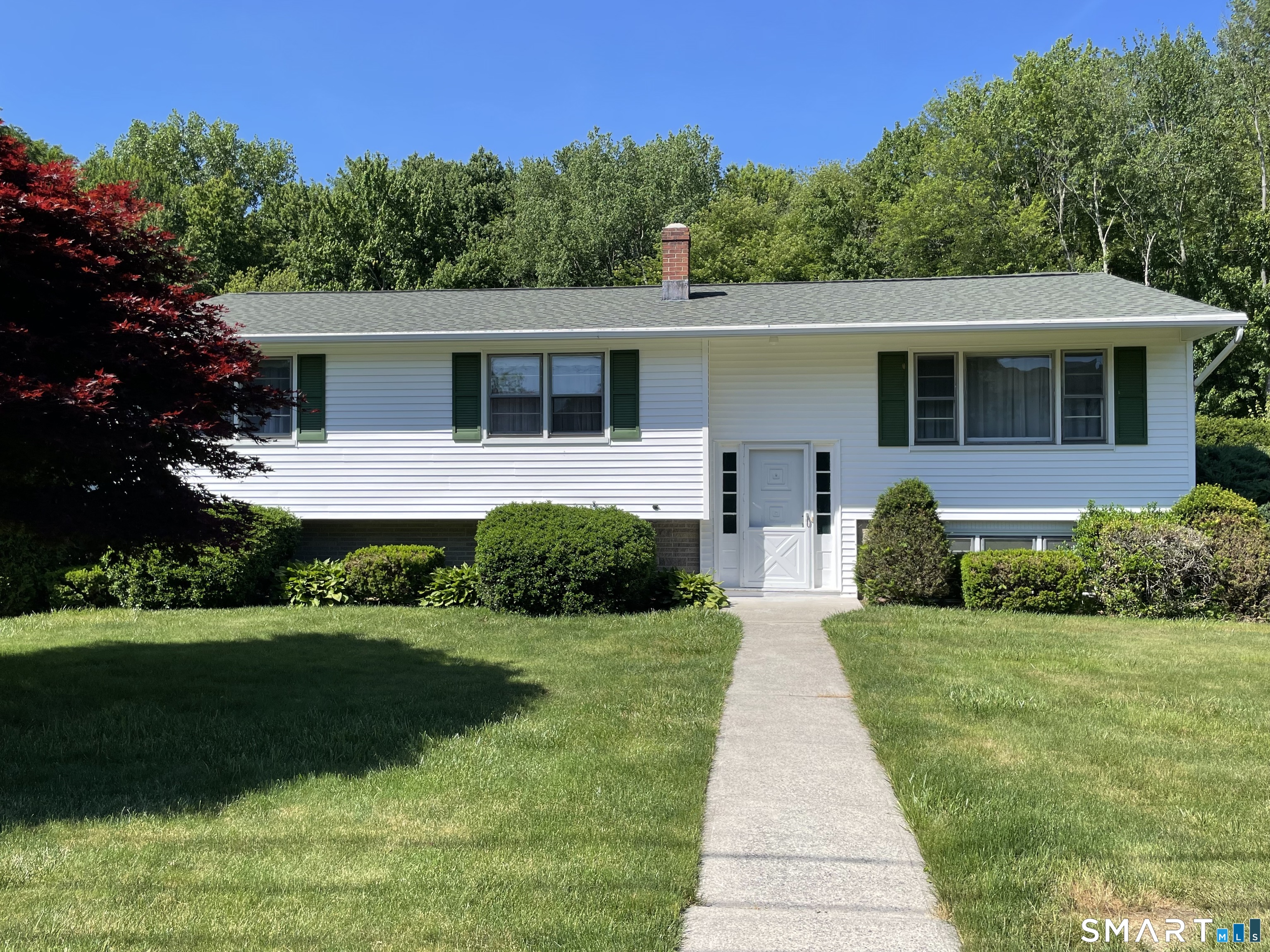 32 Kathy Drive
