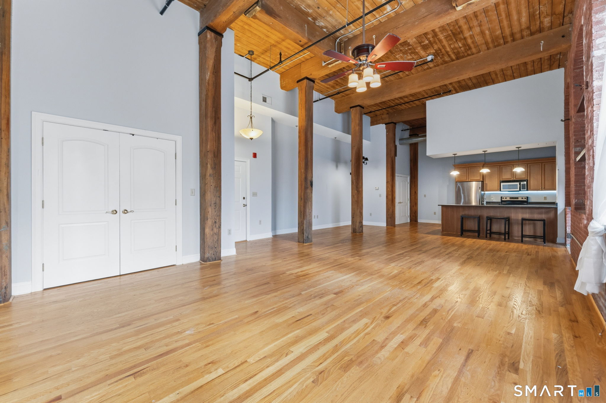 33 Mechanic Street 210