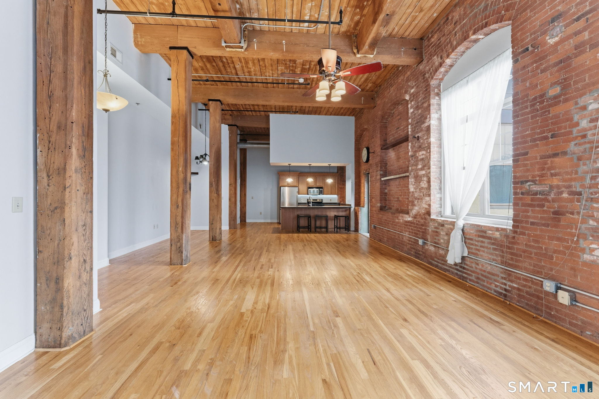 33 Mechanic Street 210