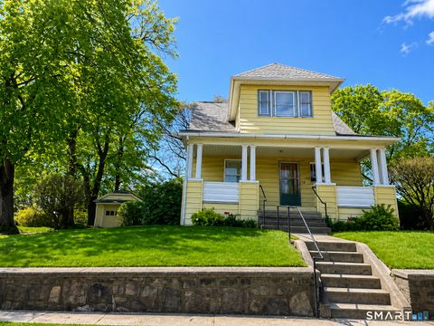 Photo of 201 Fairlawn Avenue, Waterbury, CT 06705 (MLS # 24170373)