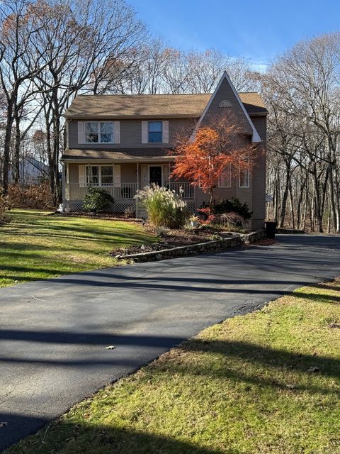 19 Wagon Trail Wolcott CT 06716