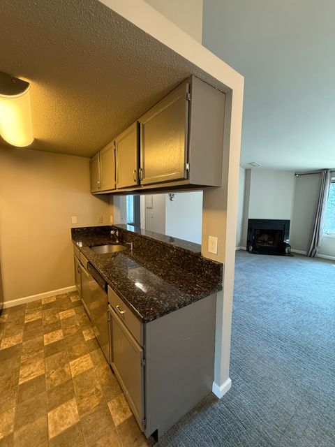 Tiny photo for 25 Little Oak Lane #25, Rocky Hill, CT 06067 (MLS # 24138109)