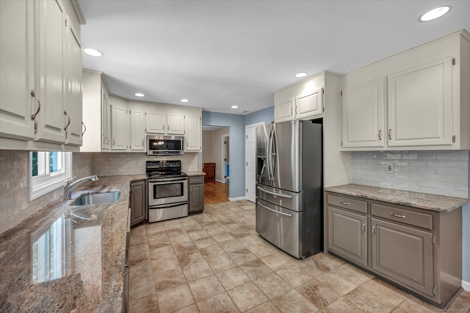 4 Copper Knoll Lane, Cromwell, Connecticut image 12