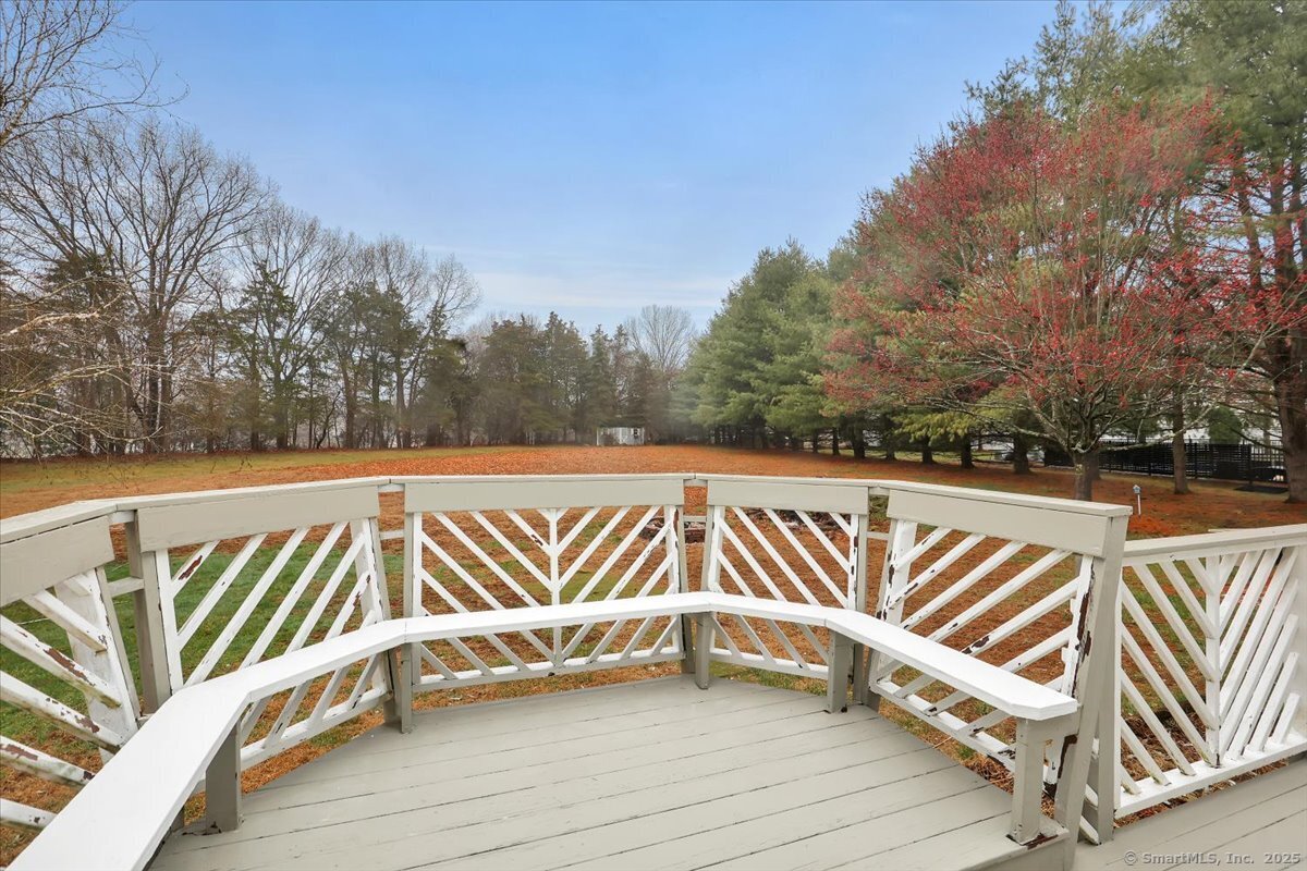 302 Crest Road, Southington, Connecticut image 36