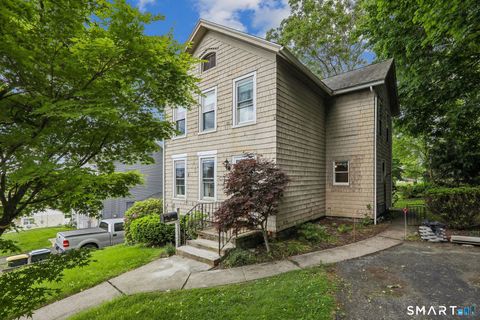 Homes For Sale - 16 Seeley Street<br/> Danbury, CT 06810