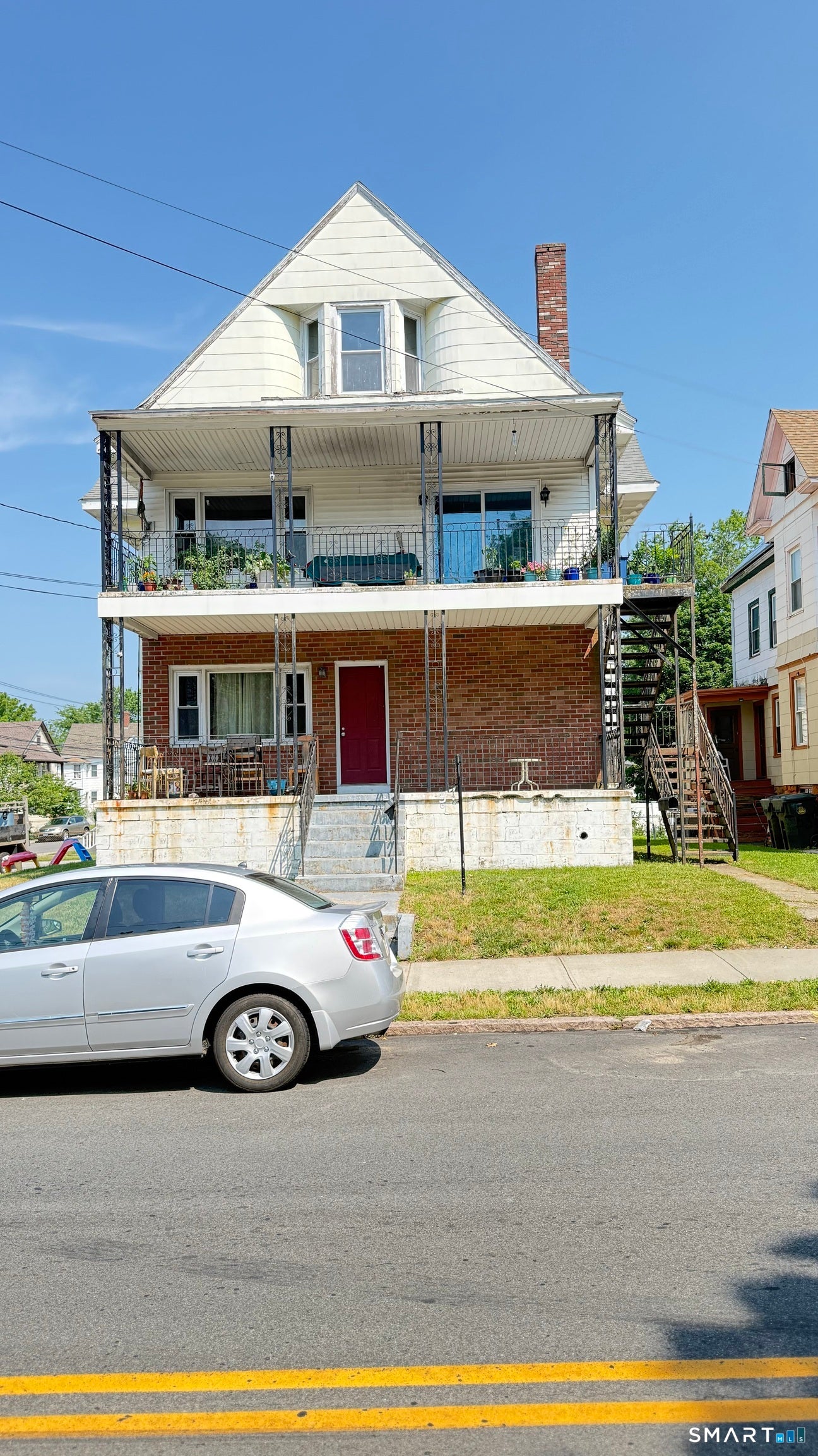 57 Garfield Avenue