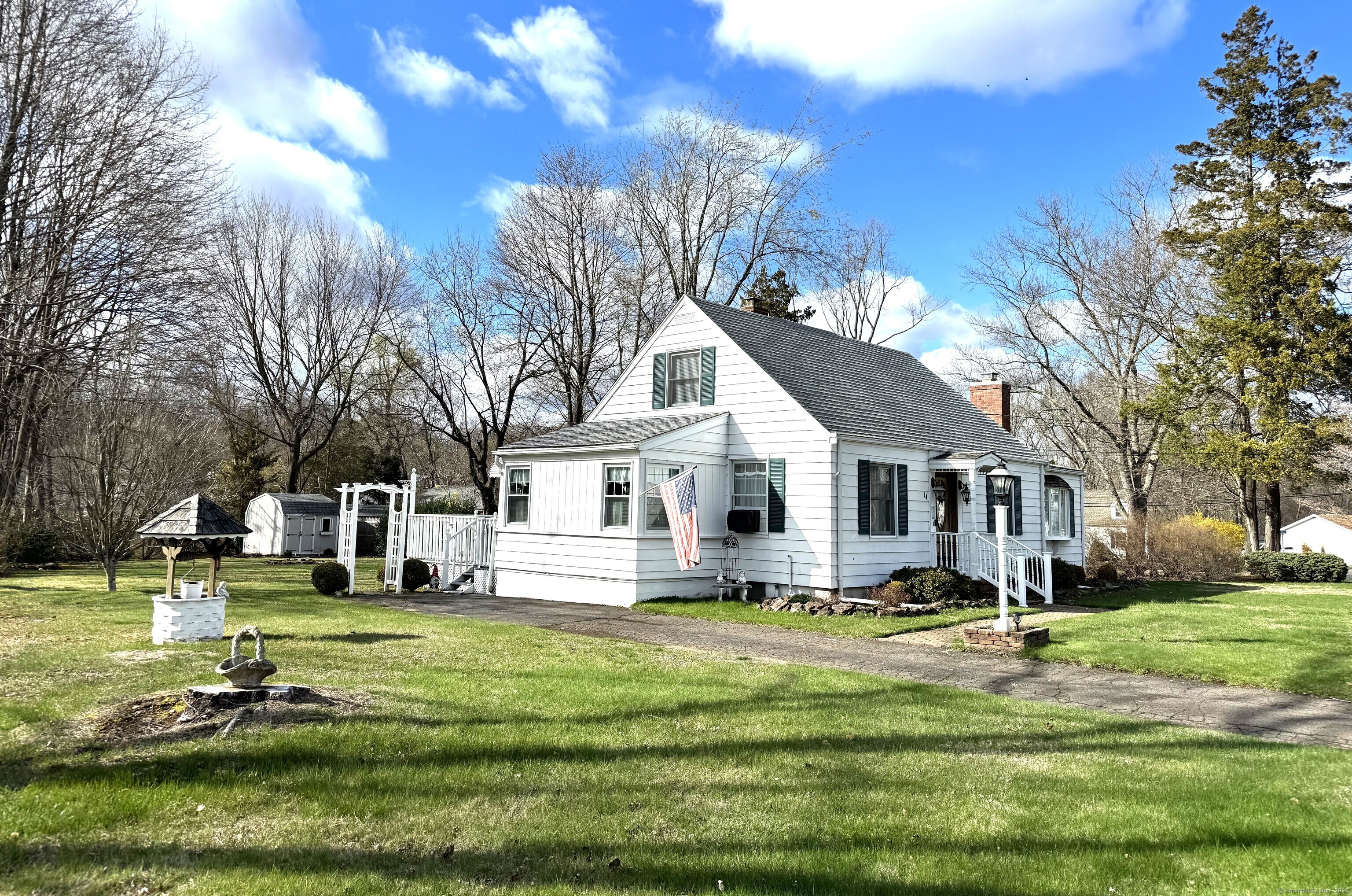 14 Borrmann Road, East Haven, Connecticut image 3