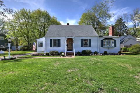 14 Borrmann Road East Haven CT 06512
