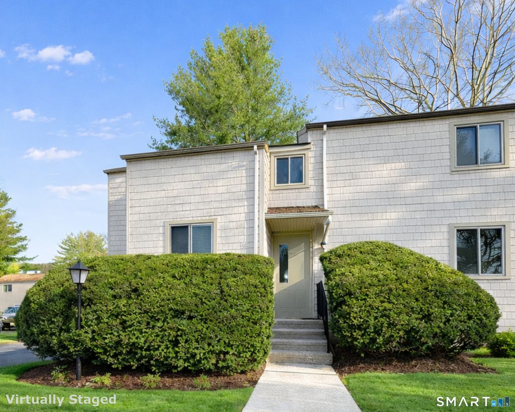 Photo of 106 Smoke Valley Drive #B, Stratford, CT 06614 (MLS # 24159541)