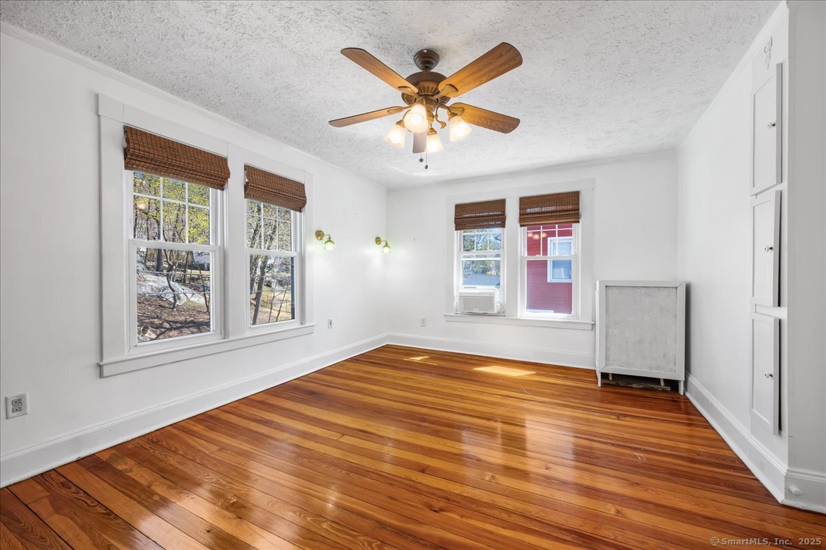1 Julian Terrace, Norwich, Connecticut image 25
