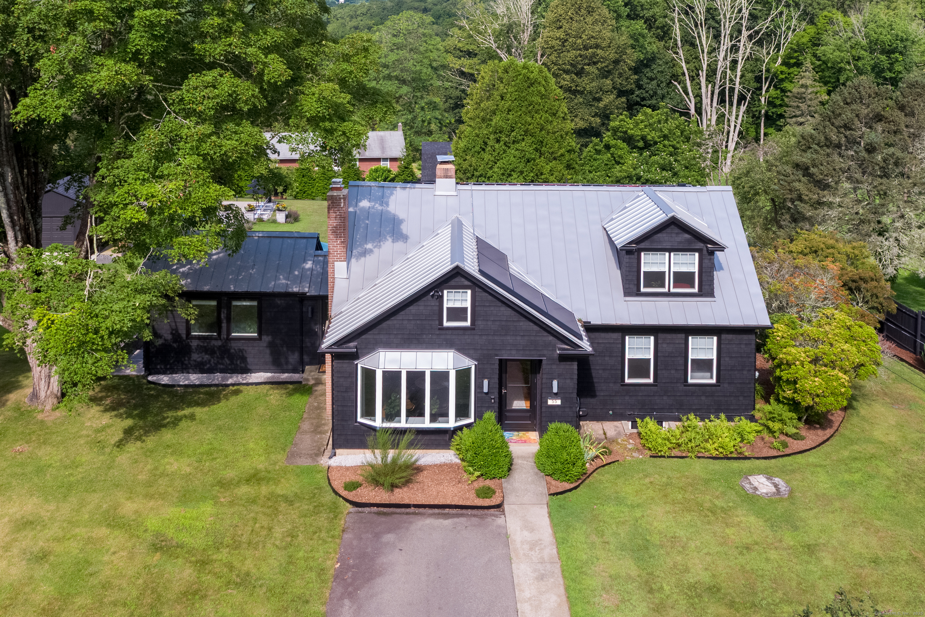 55 Bogel Road