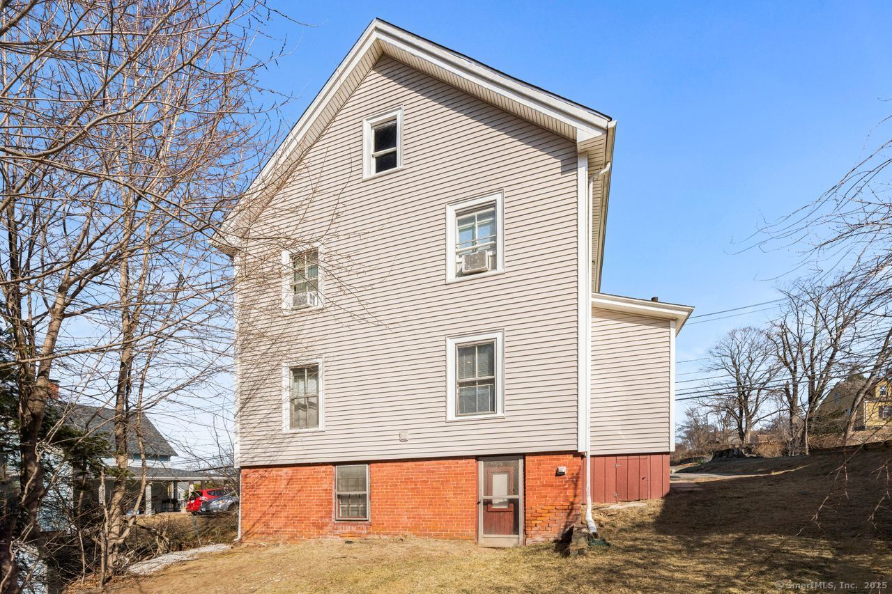 154 S Main Street, Manchester, Connecticut image 38