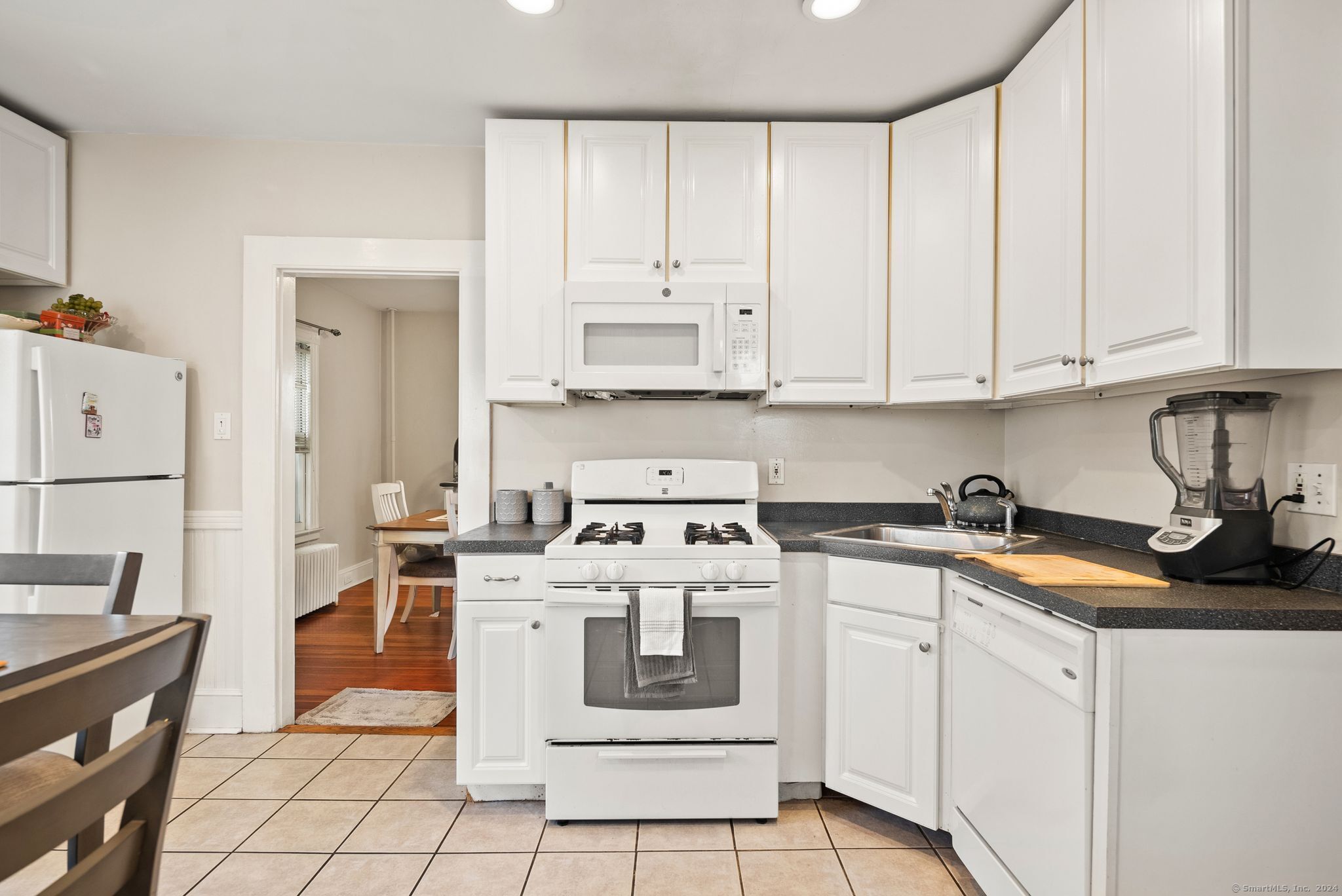 154 S Main Street, Manchester, Connecticut image 20