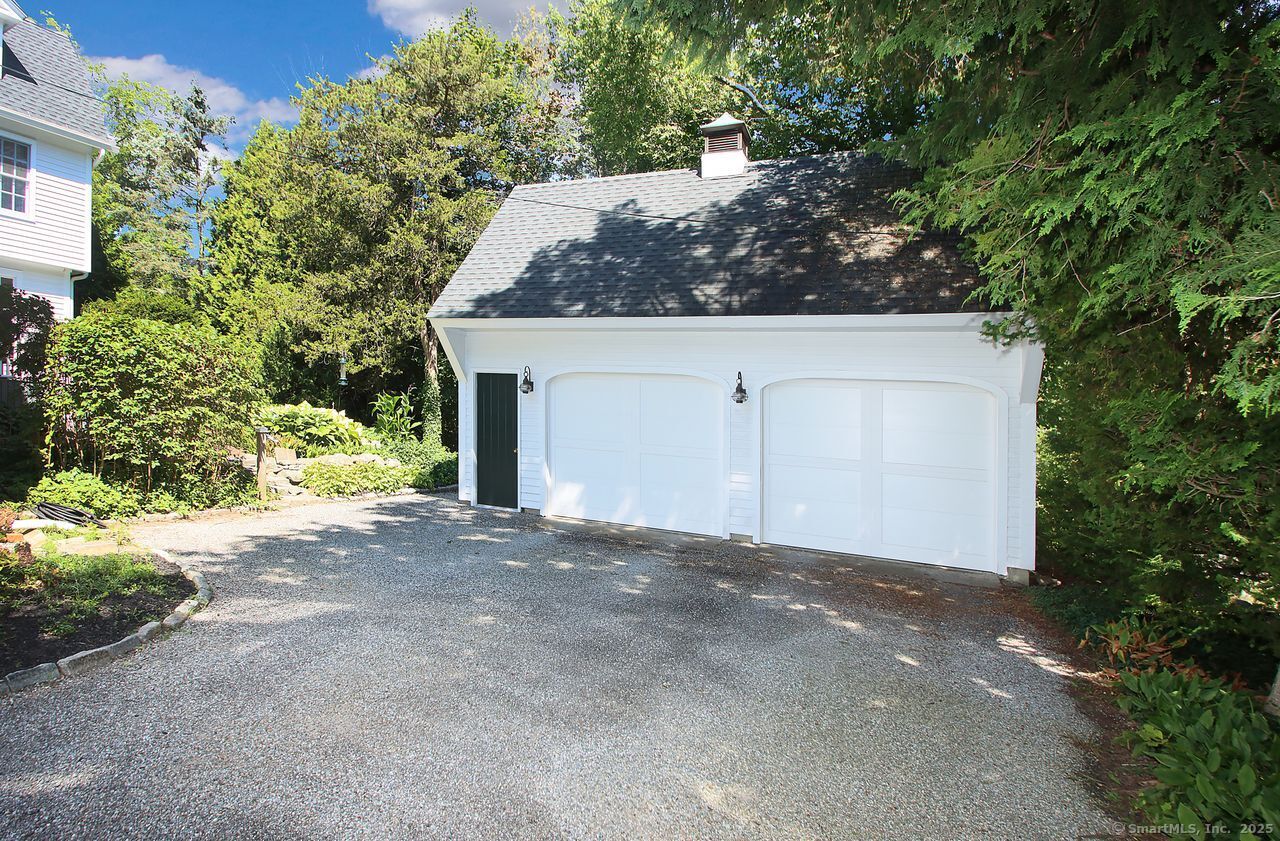 513 Boston Post Road