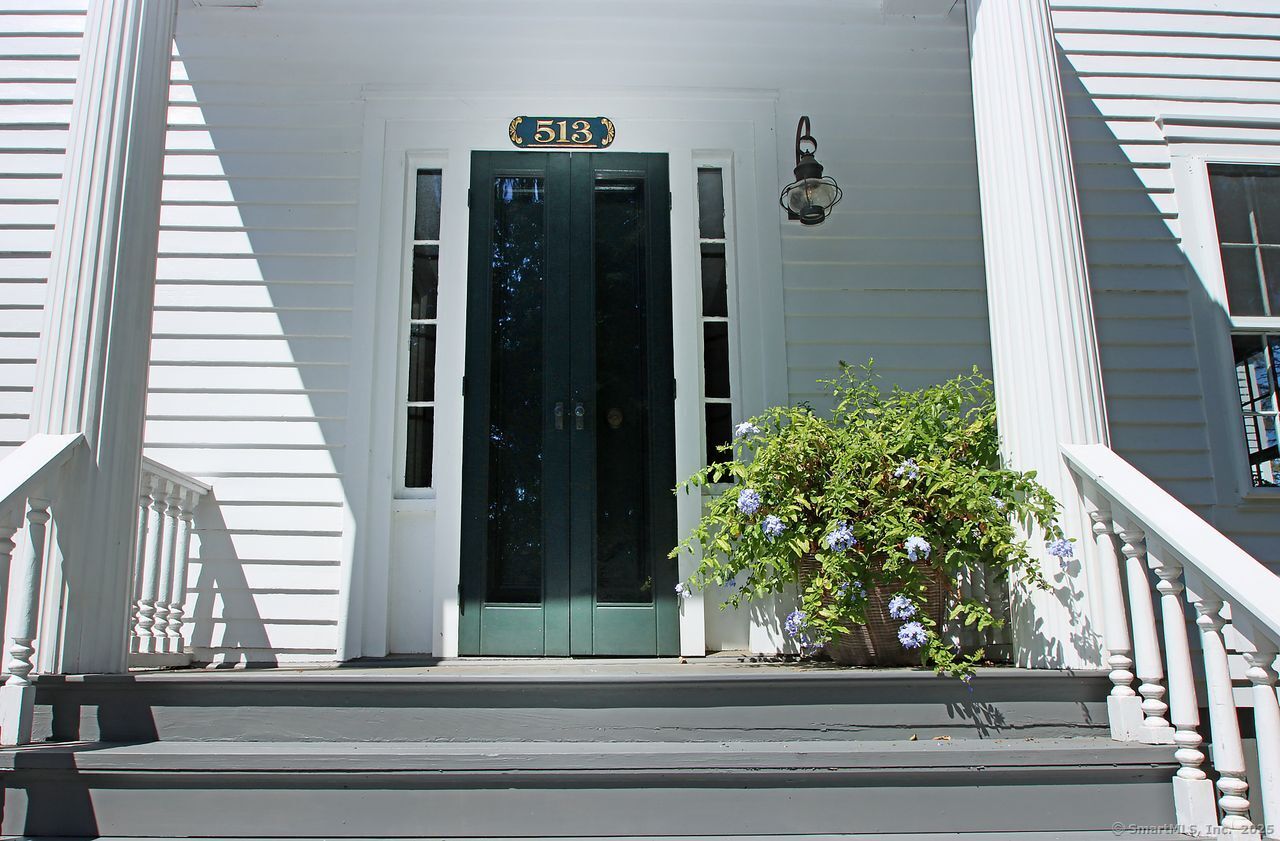 513 Boston Post Road