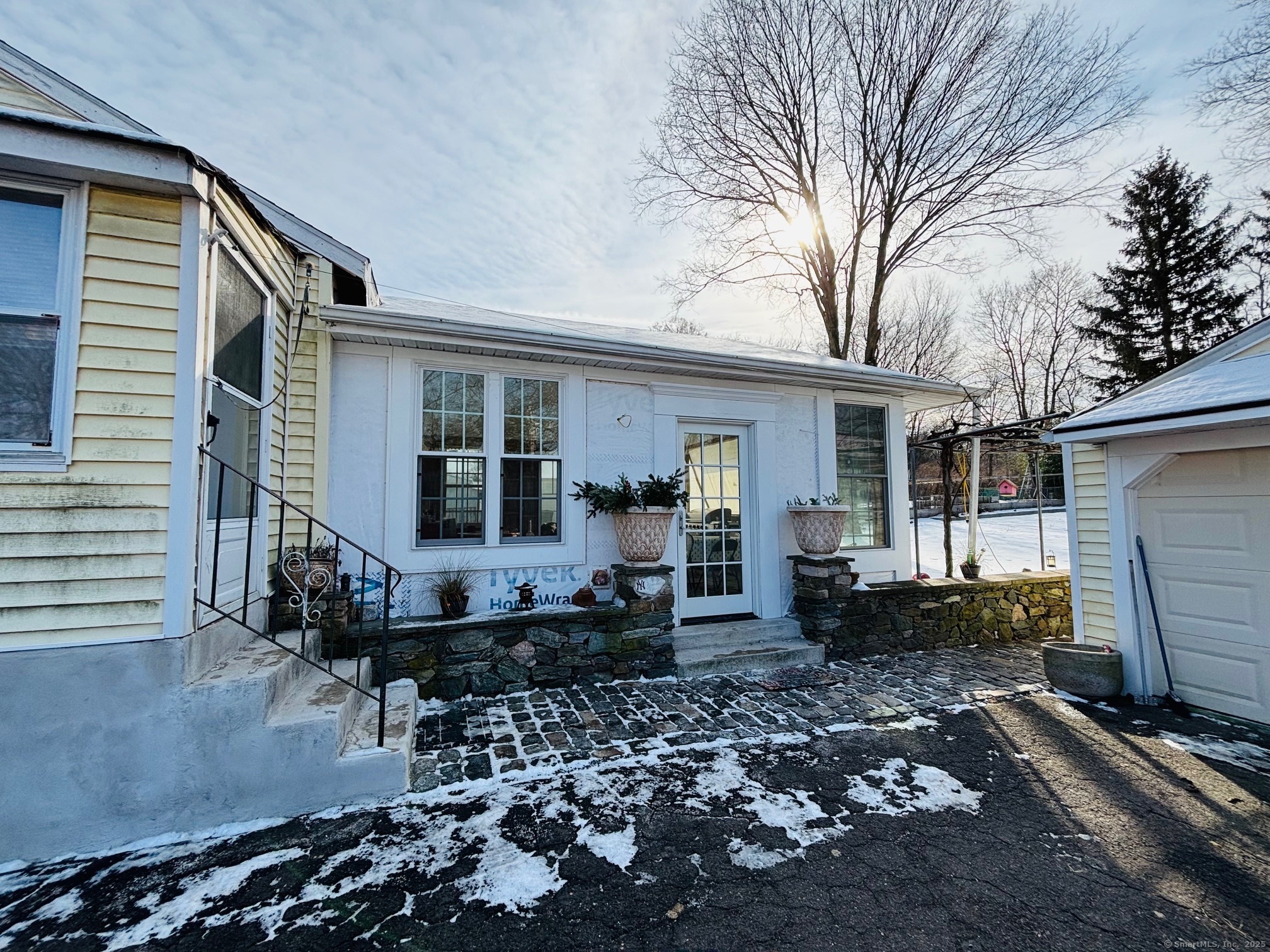 24 Thorpe Street, North Haven, Connecticut image 2