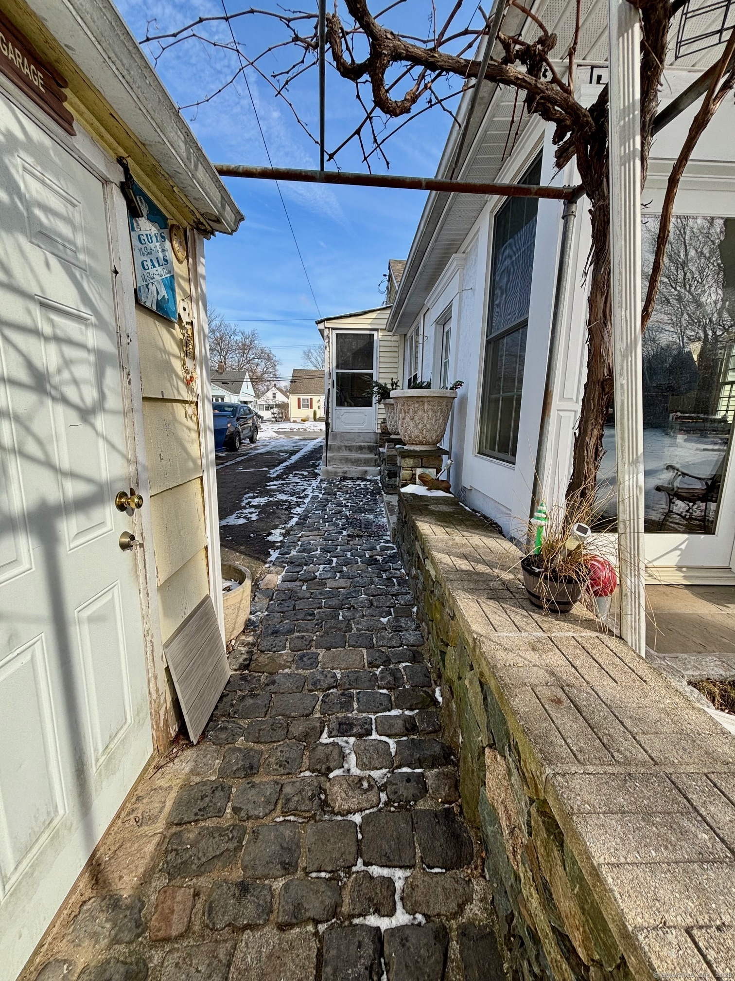24 Thorpe Street, North Haven, Connecticut image 4