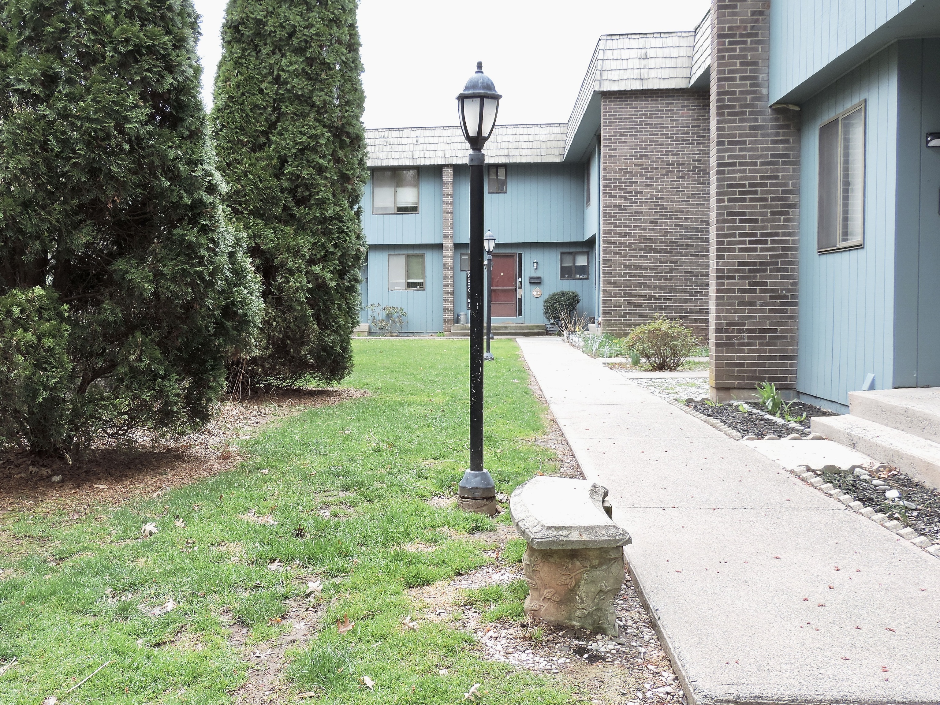 17 Locust Court #17, Cromwell, Connecticut image 1